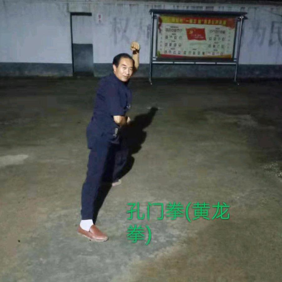 于老三盛花养蜂场