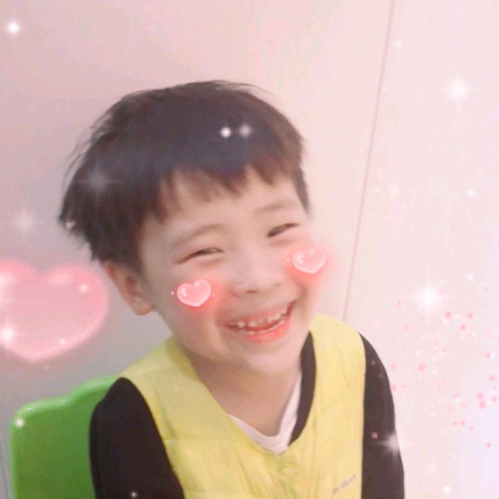 爱唱歌的LuYⅠn（拒绝私聊）