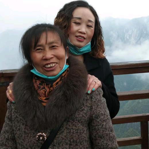 传明姐