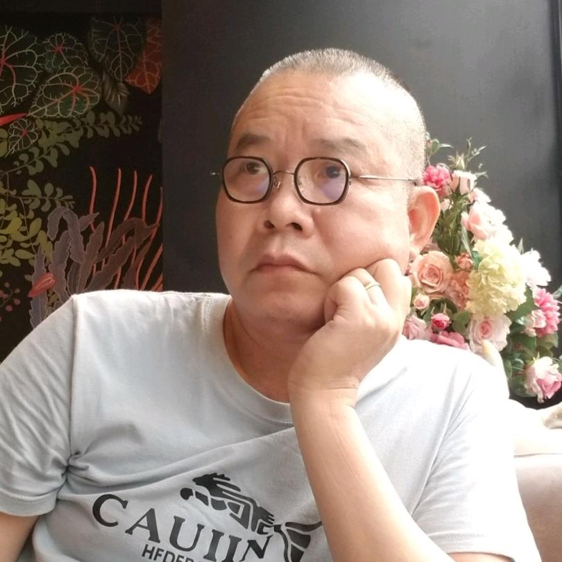 周少波视角