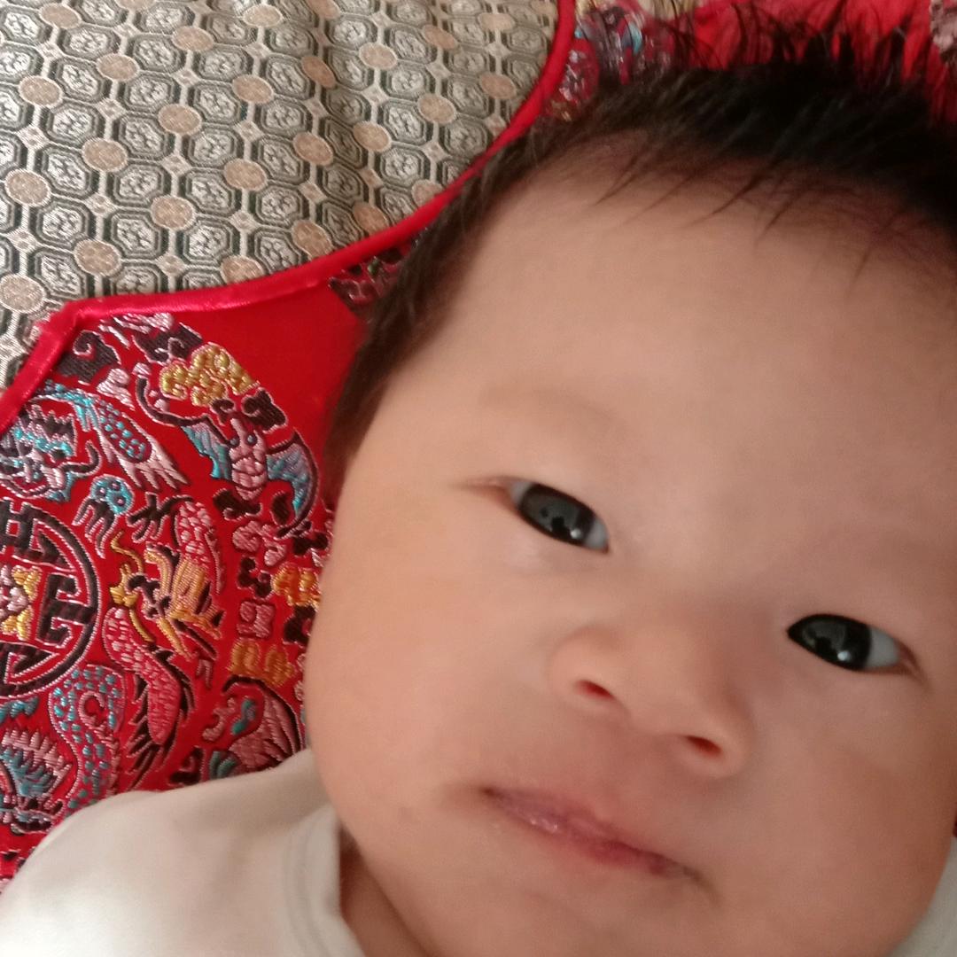 😁快乐的老太太