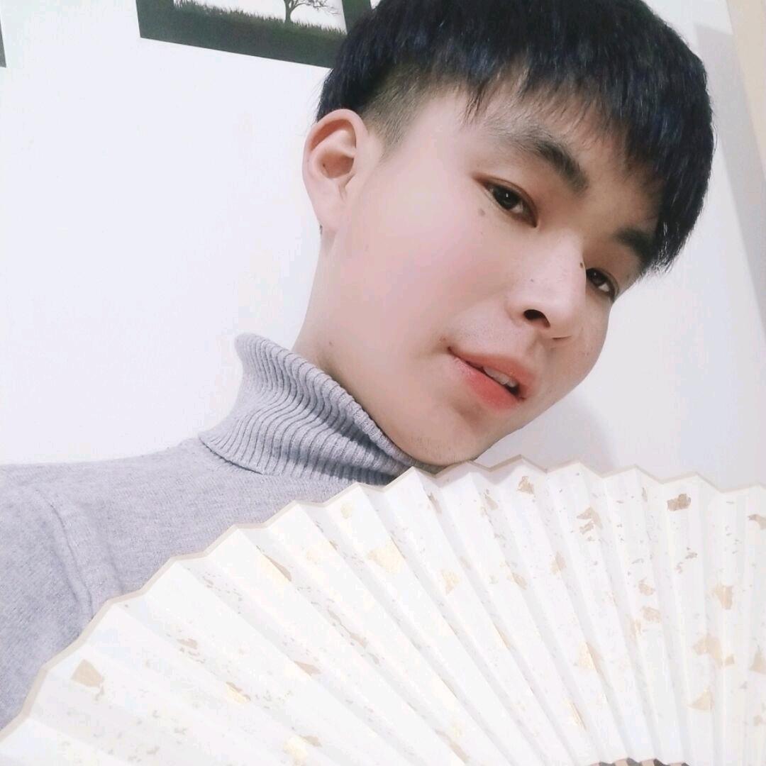 郝想拥有亿点钱