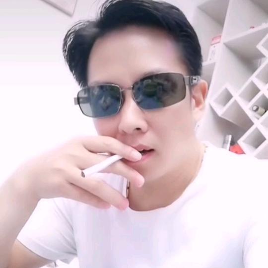 军哥哥（情歌王子）