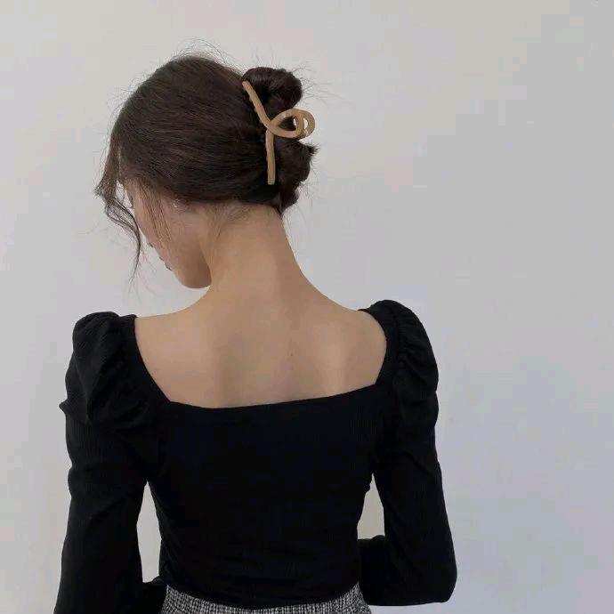 🧚‍♀️…………