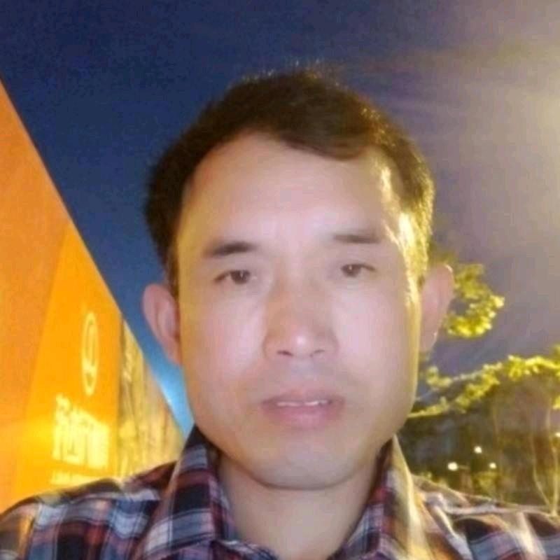 四哥…专业为大龄男女青少年红娘牵线