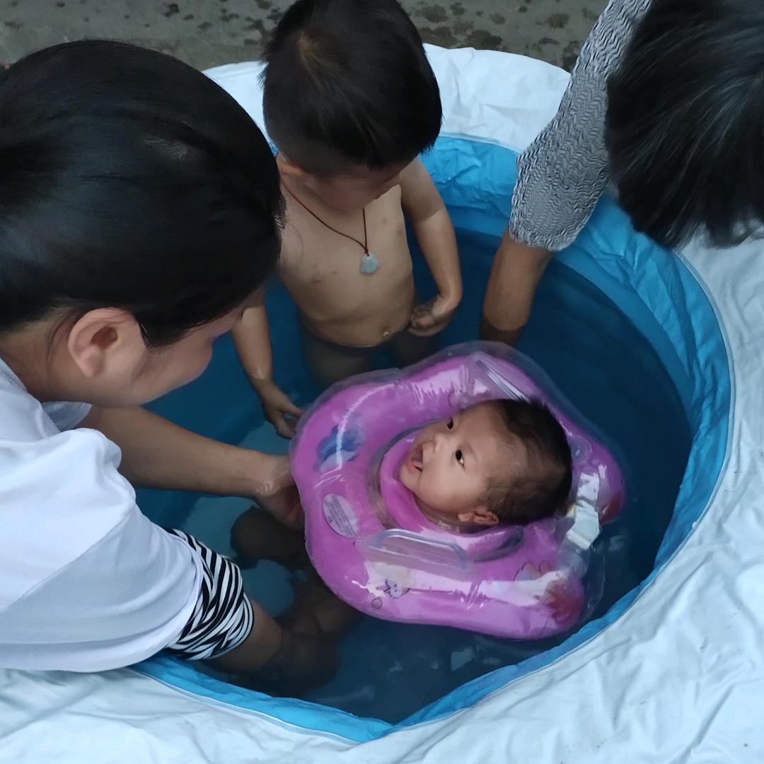 《大伦》☞清弯健华卷闸门