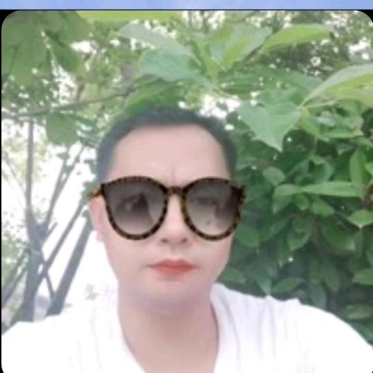 杯中烈酒敬余生