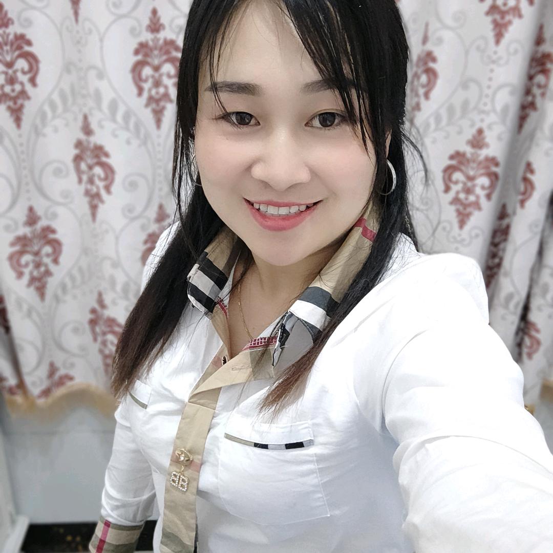 张佳