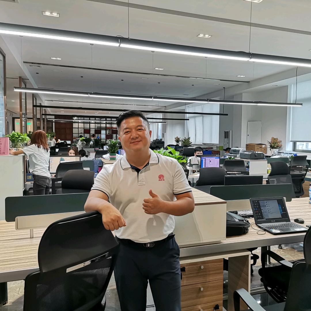 广东同福门业—向重阳