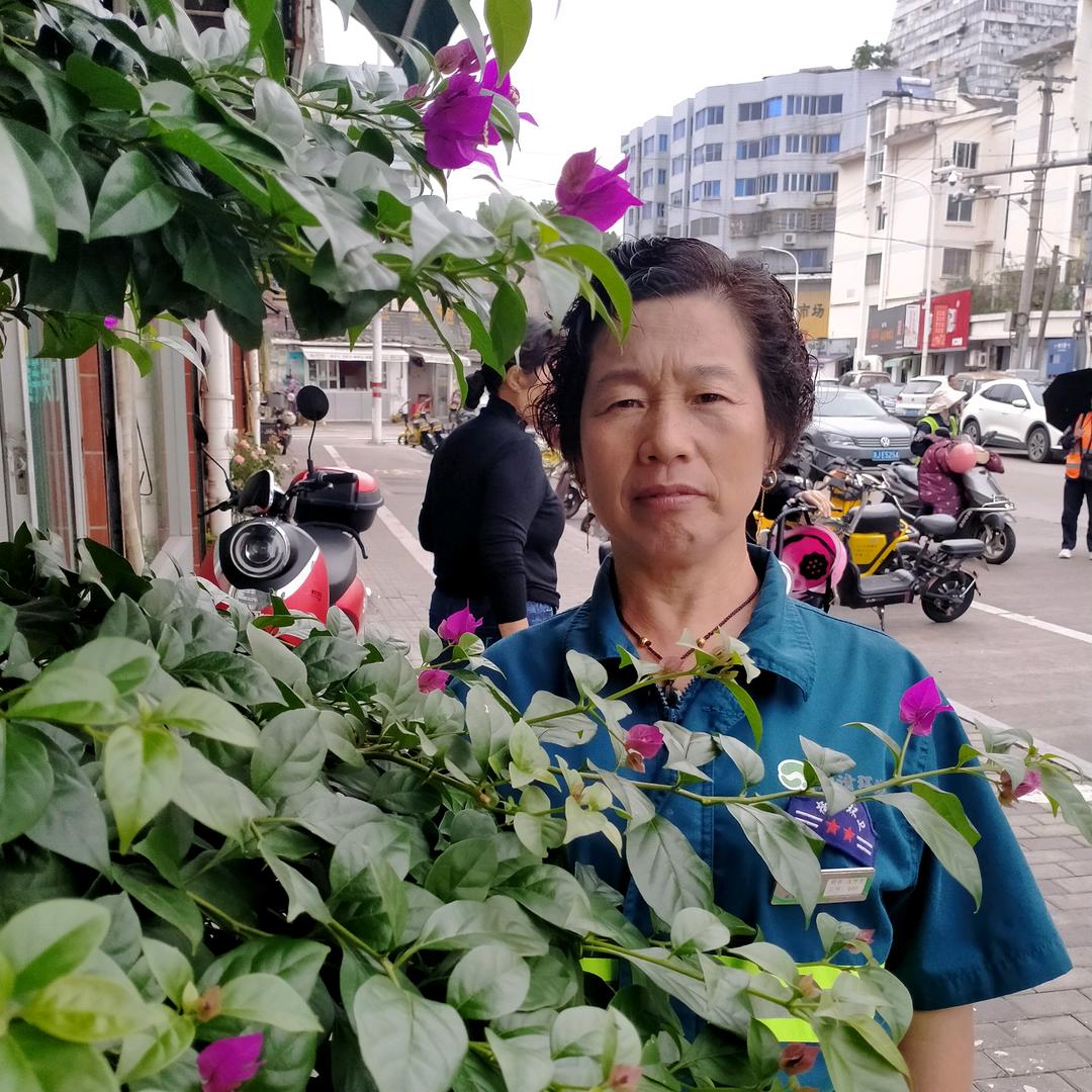 快乐傻大姐