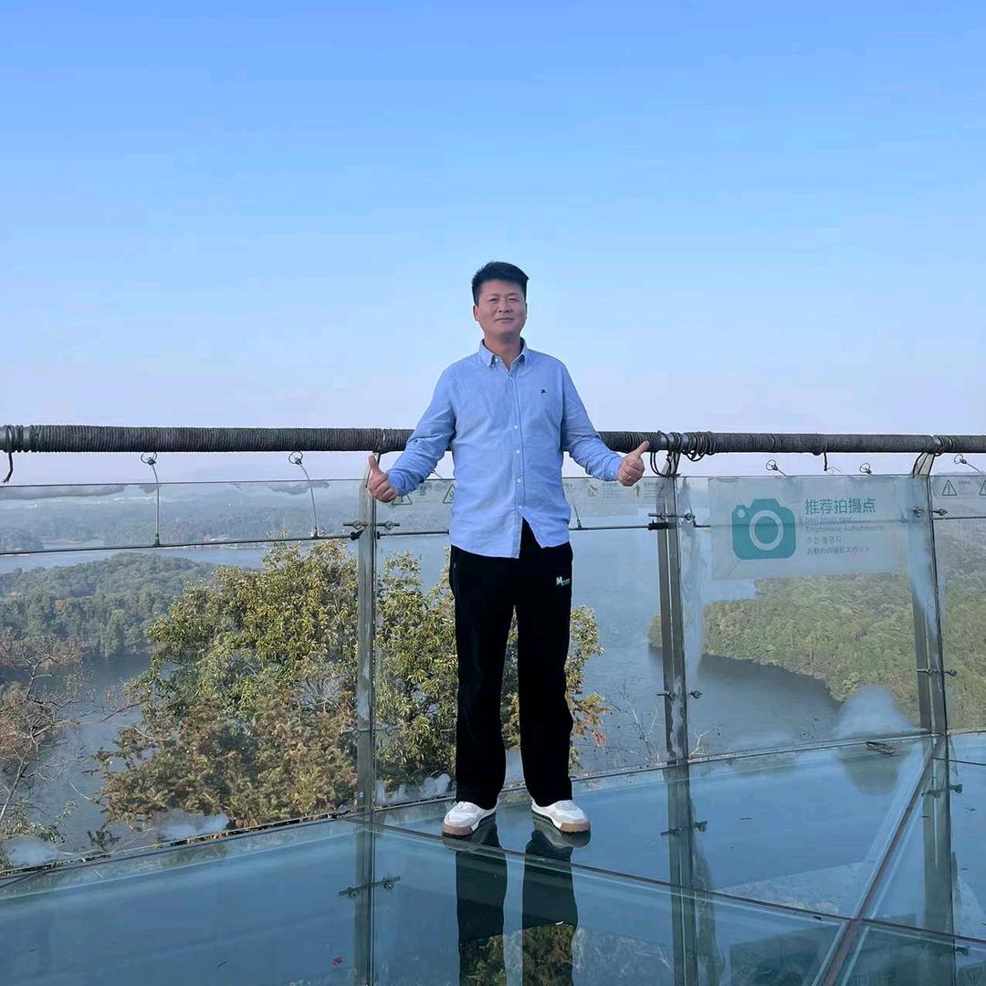 傅宇文