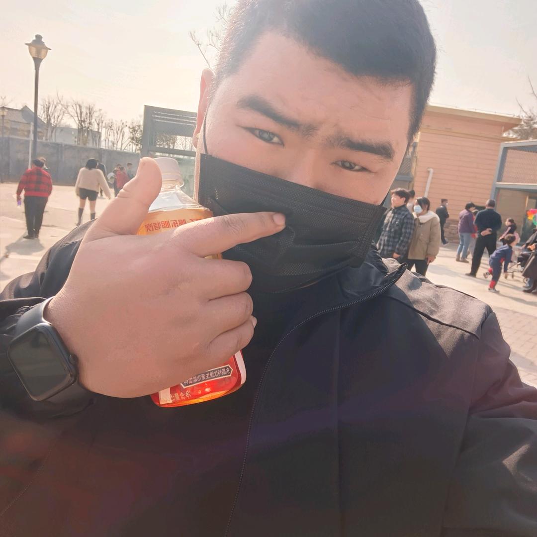 奋斗的小男孩