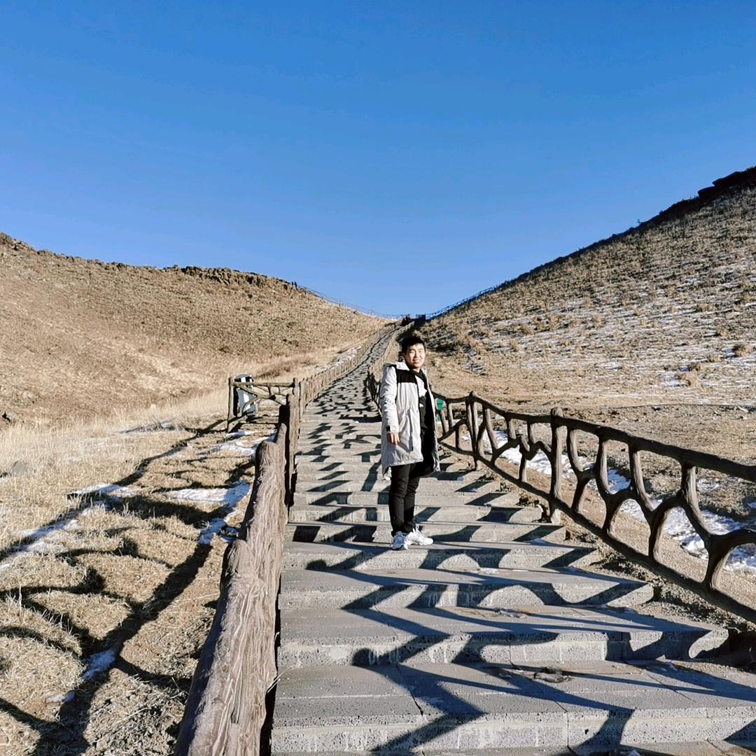 人间四月天，