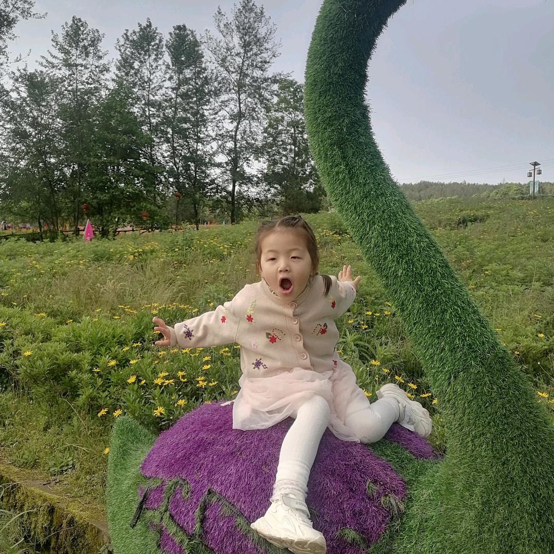 ，如“橙家菇凉”或“梦幻樱雪