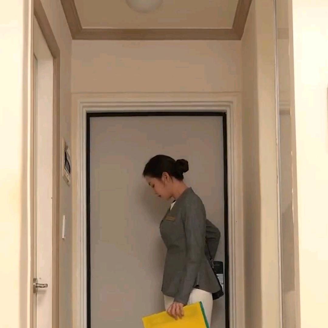 米奇下班吃饭