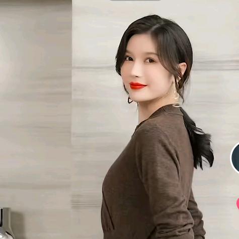 蔻姿娜女装