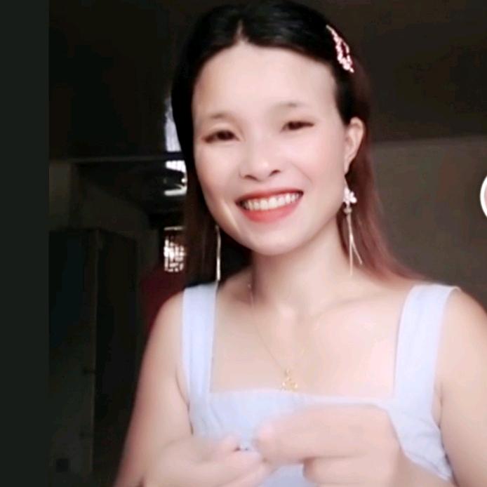 @愿🌹余🌹生🌹快🌹乐🌹幸🌹福
