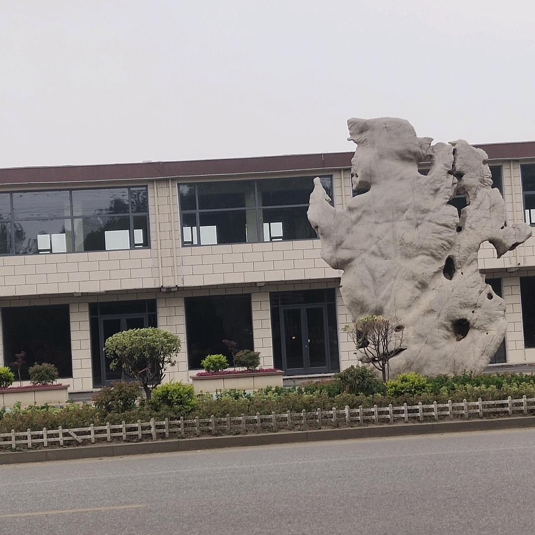 专业装修4s店欢迎老板咨询