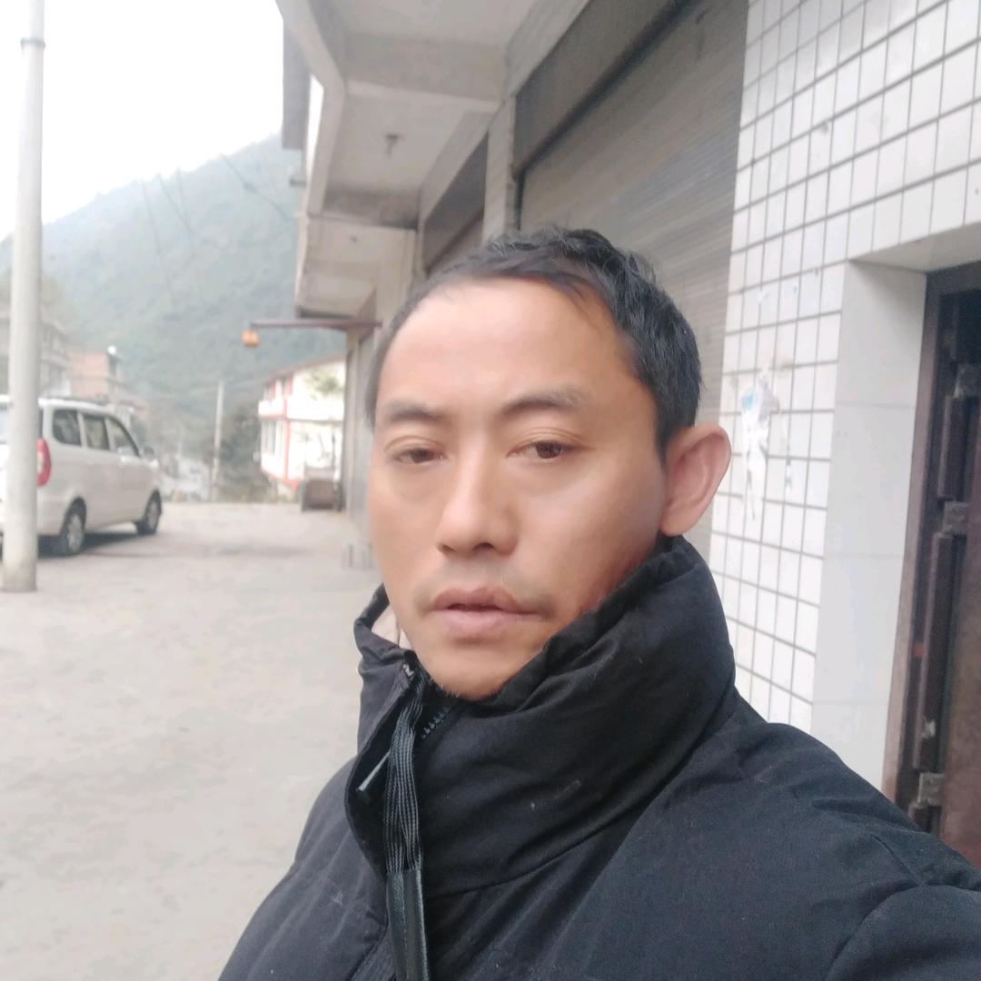 王明国（爰心团）