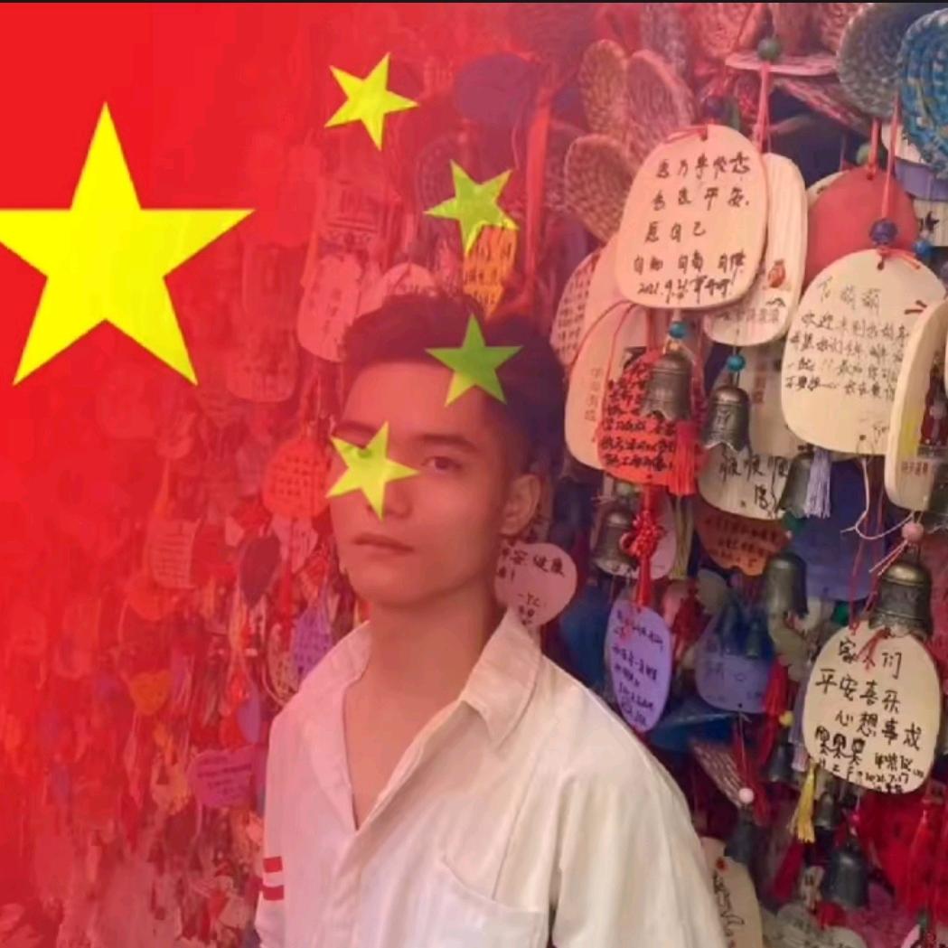 ￥时间侵蚀了涐们的青春