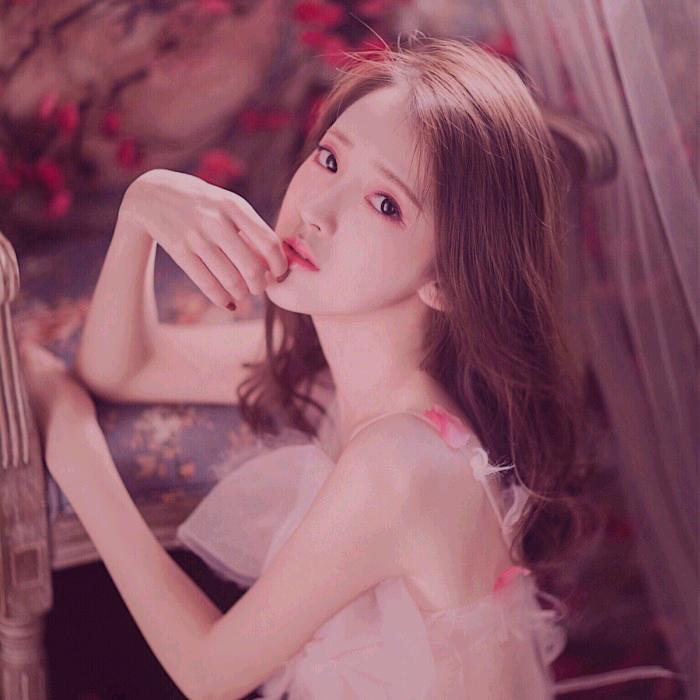嘴角的樱桃汁