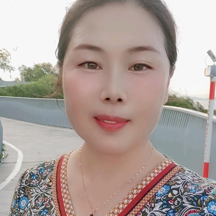 敏姐很普通
