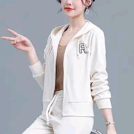 依诺品质女装