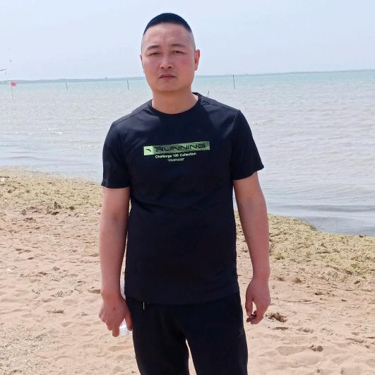 y飞龍