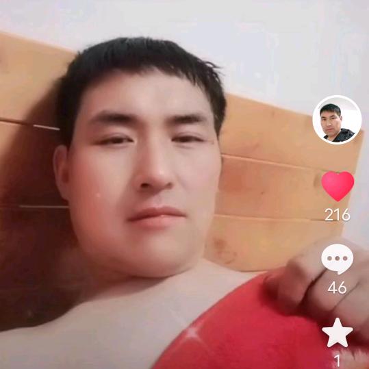 军哥   早上8点18分开播