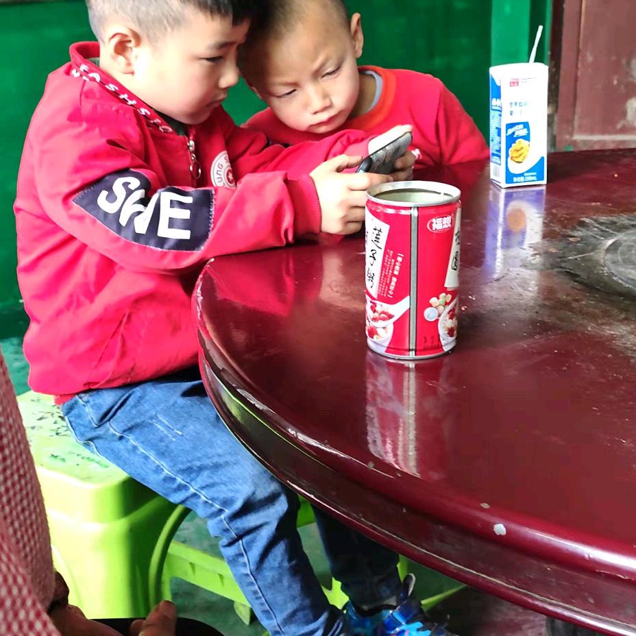 铝合金门窗岳勇