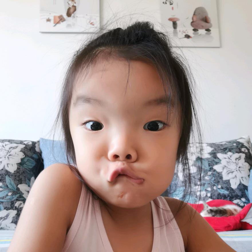 用户9935773810521小小劉