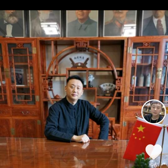 万众小熏二手车