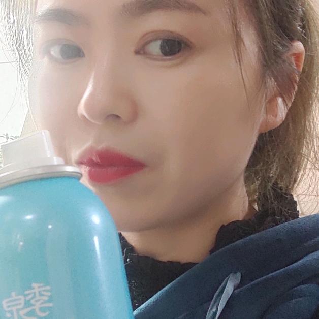 新都区秀呓理发店