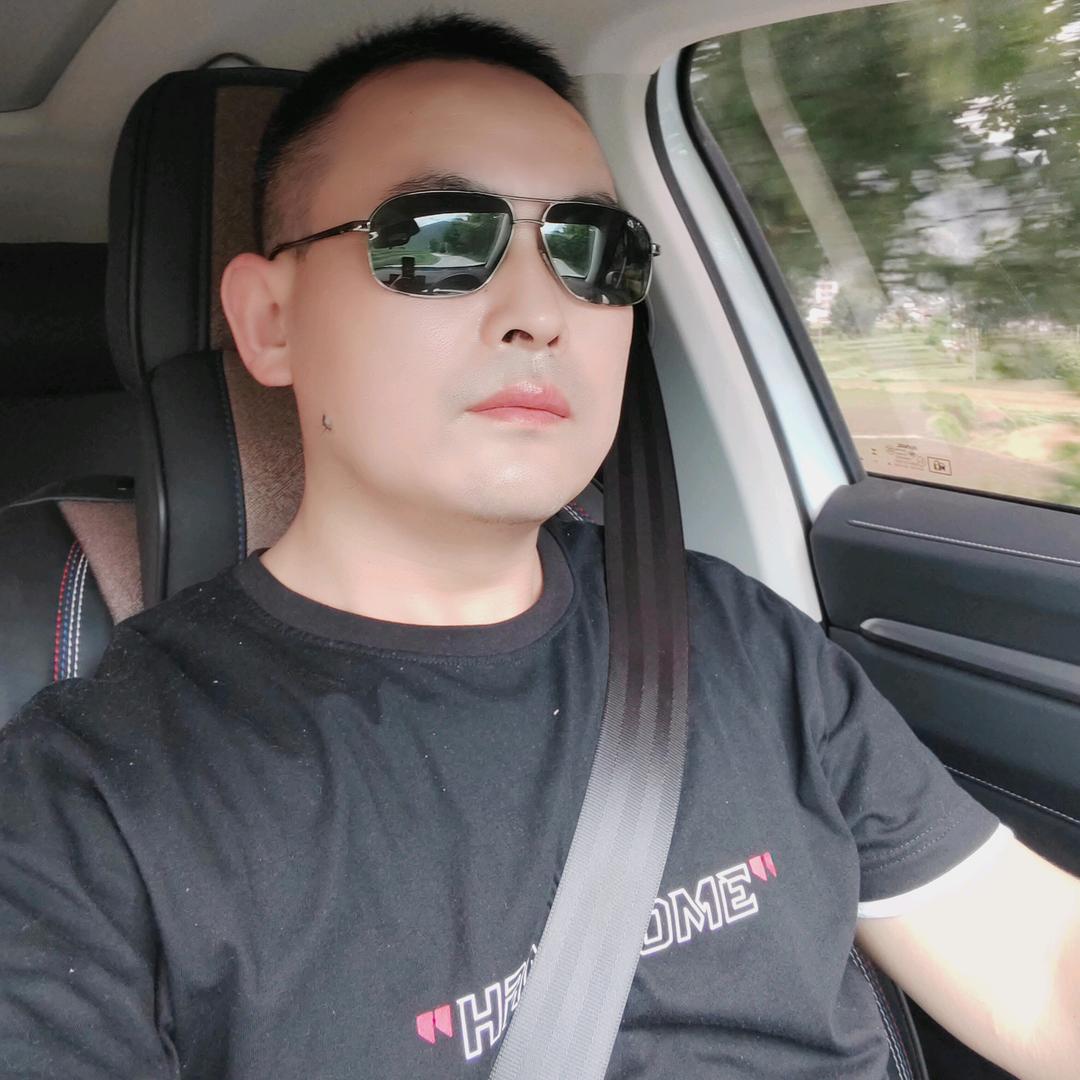 张玉林