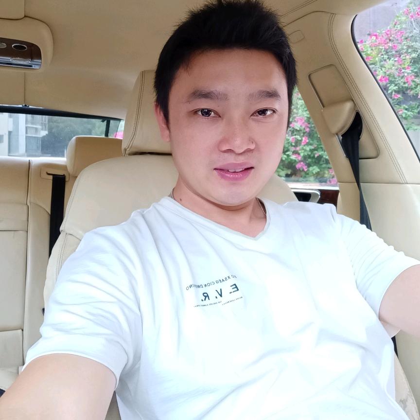 @冠仔豪华婚车队长，广告车队长，大巴车