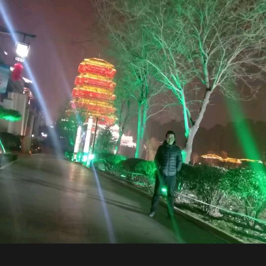 《有你才完美》