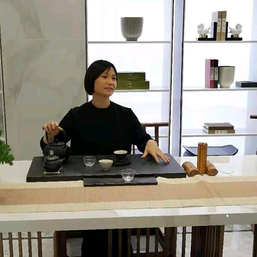 @静悄悄