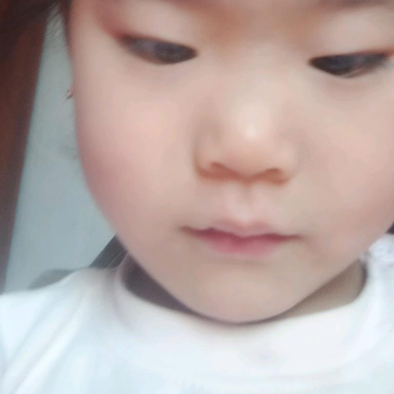 党紫萌