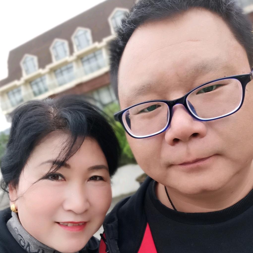 吕明华