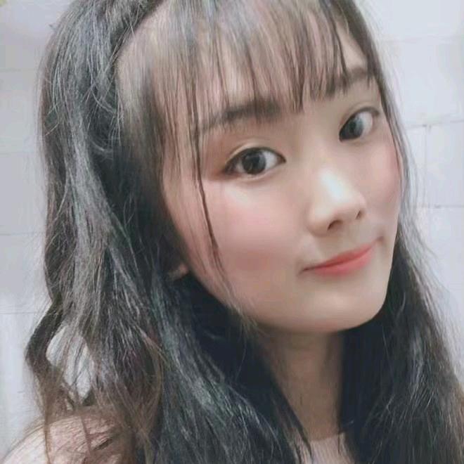 金豆子女装