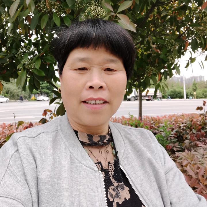 孟兰，