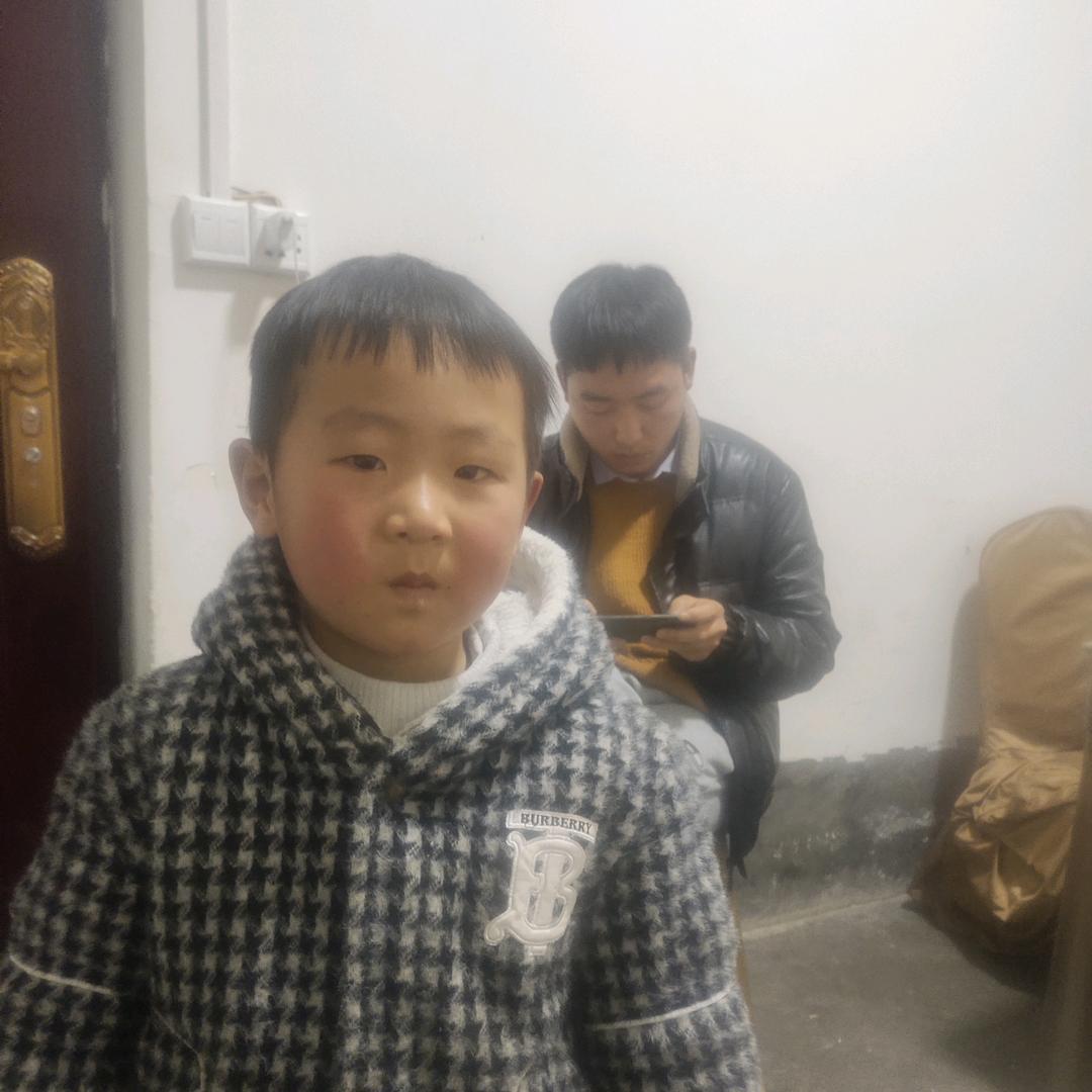 顺其自然爱跳舞🍎🍎