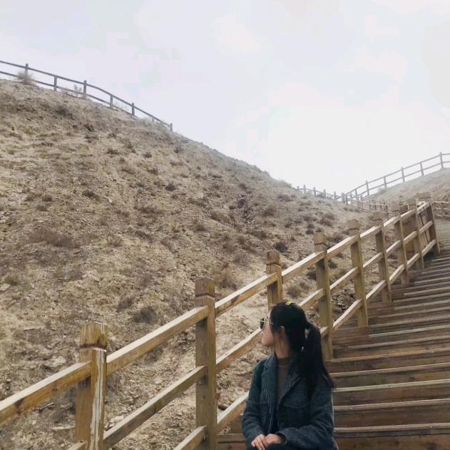 用户90906409655061`一…