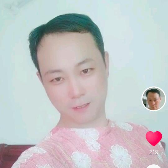 阿树专业煎鸡，独树一帜！
