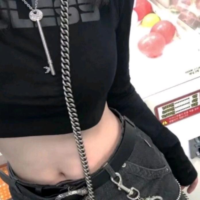 .丑蛋、