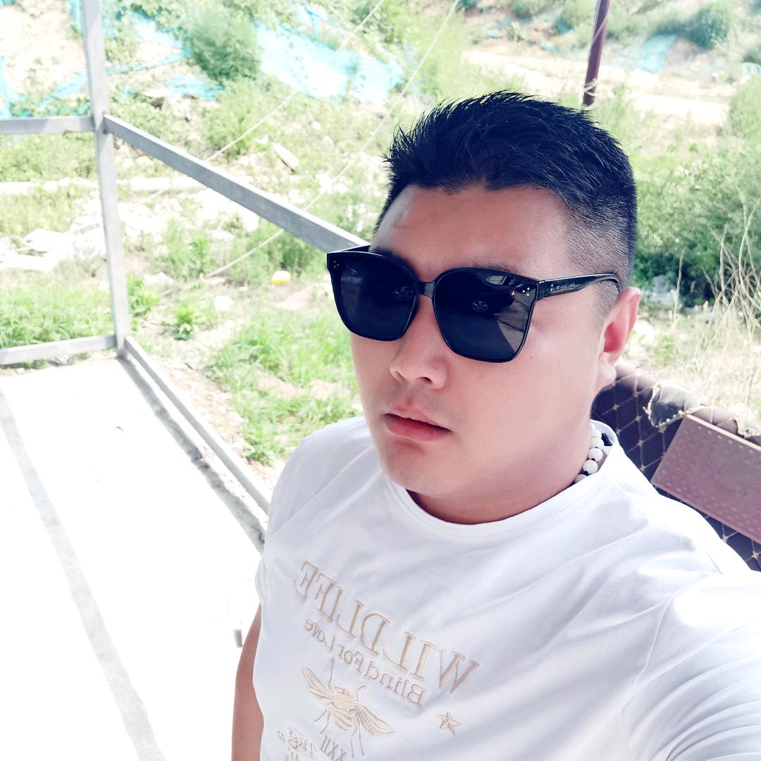 白鹭岛二秃子烧烤