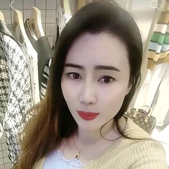 《单亲妈妈》爱秋
