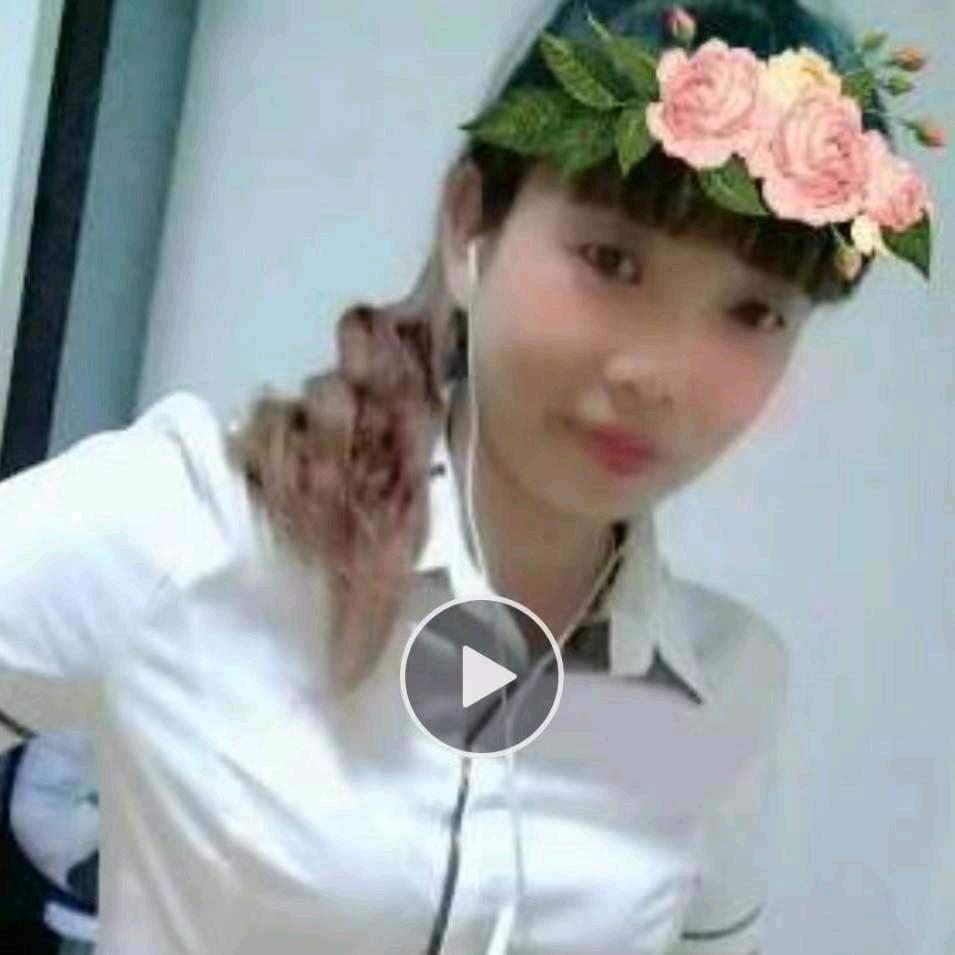 樱桃味的萝莉