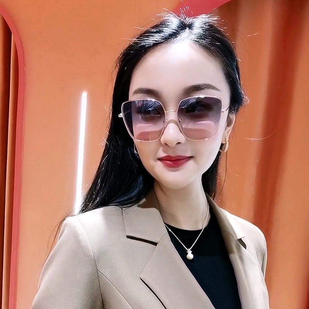 李有容777 小杰鲜卤坊