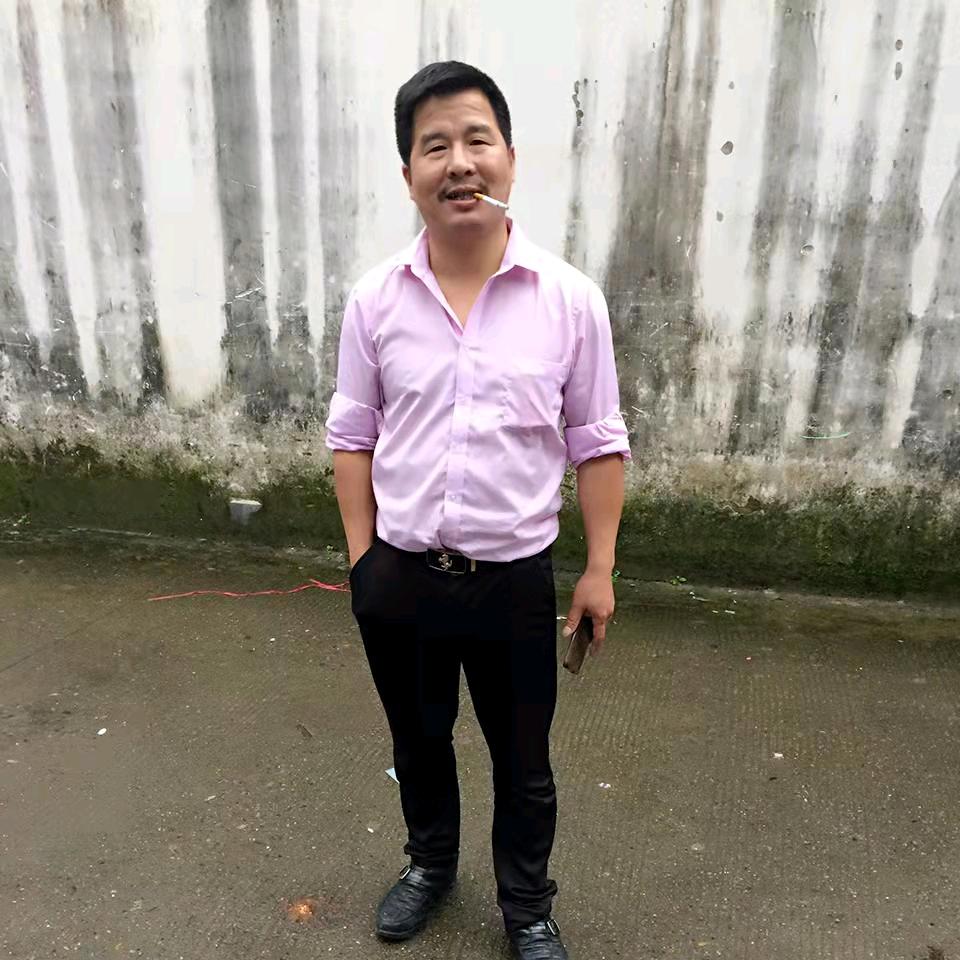 喷涂师夫妇